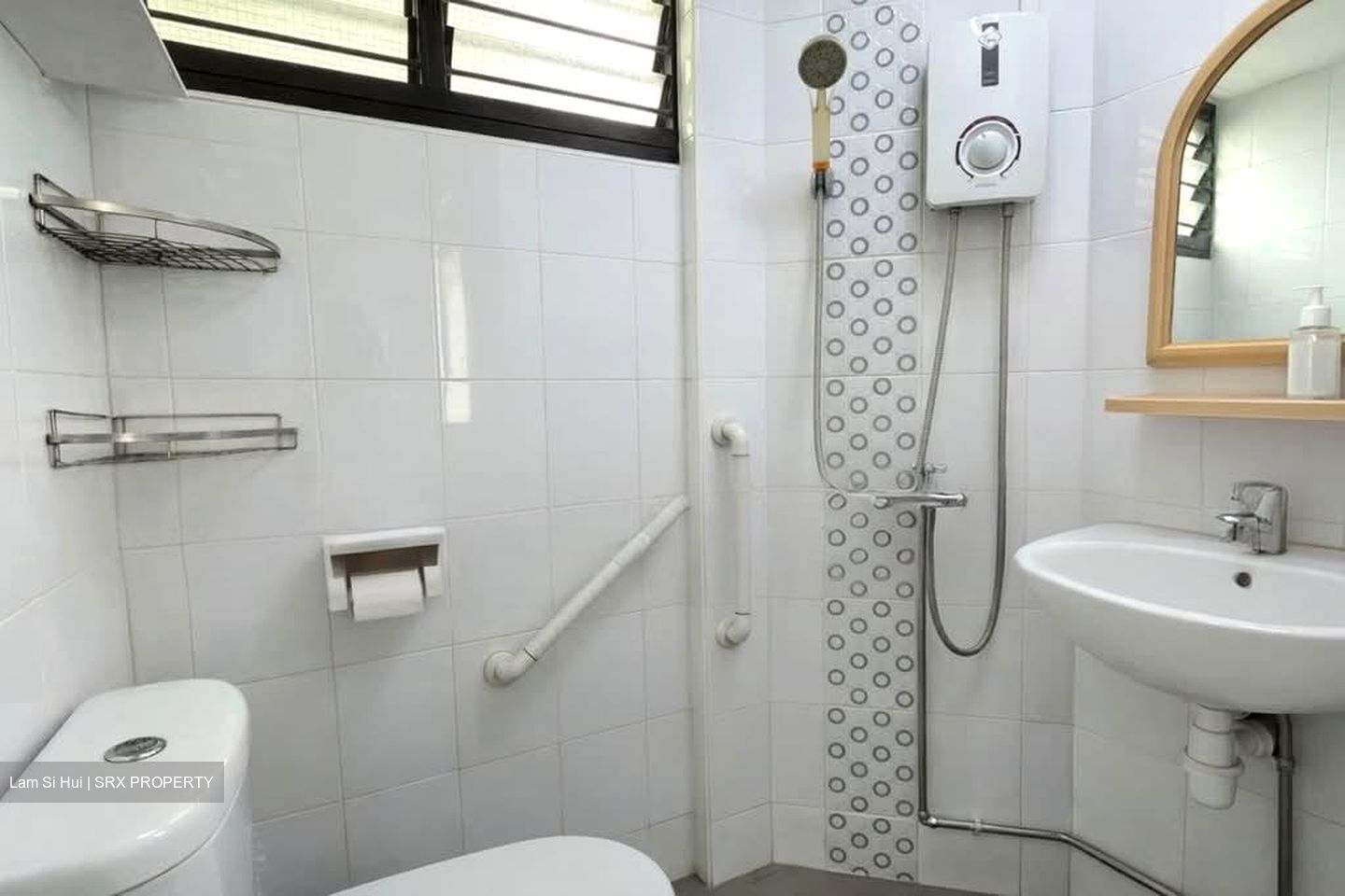 Blk 247 Jurong East Street 24 (Jurong East), HDB 3 Rooms #530310191